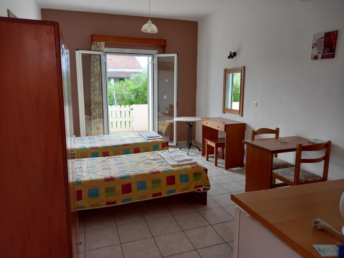 Kostas Apartments Sidari  Ngoại thất bức ảnh